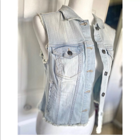 Jessica Simpson size Medium DEE Jean vest - Picture 2 of 6